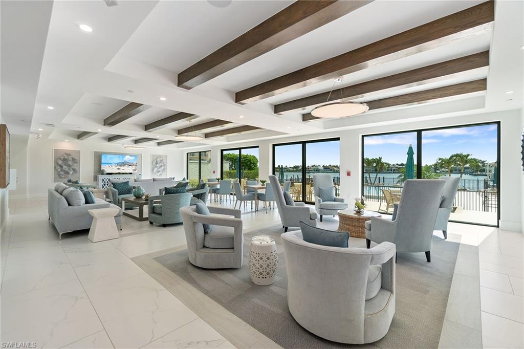 3430 Gulf Shore BLVD N # 4I