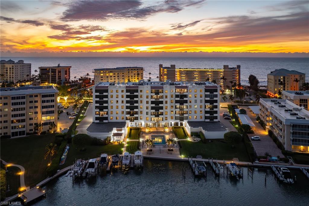 3430 Gulf Shore BLVD N # 4I