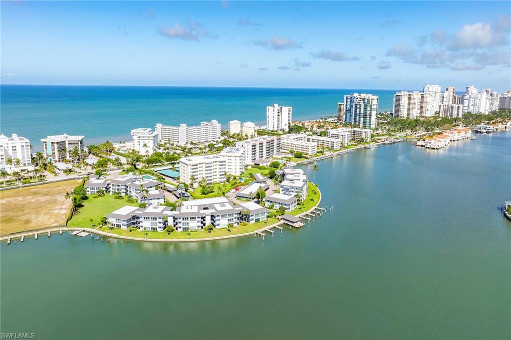 3430 Gulf Shore BLVD N # 4I