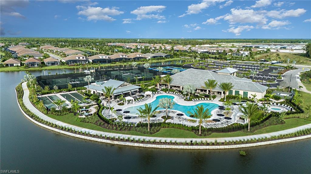 15323 Lucerna ST # 104, NAPLES Unit: 104