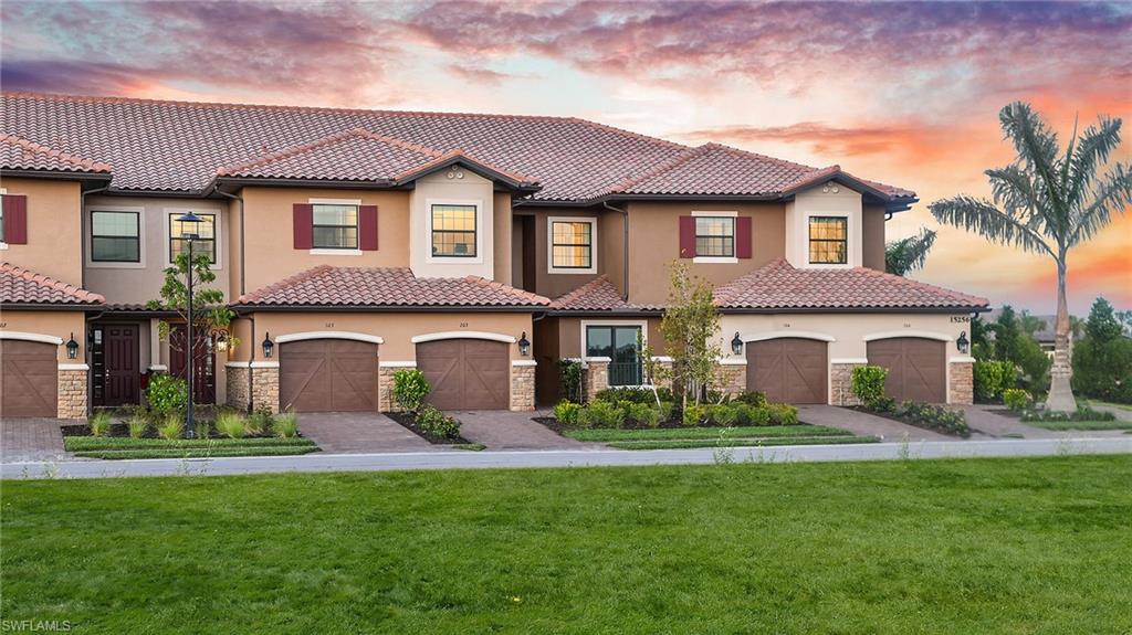 15323 Lucerna ST # 104, NAPLES Unit: 104