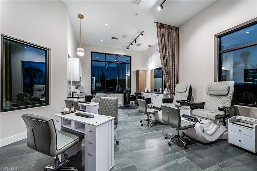 15323 Lucerna ST # 104, NAPLES Unit: 104