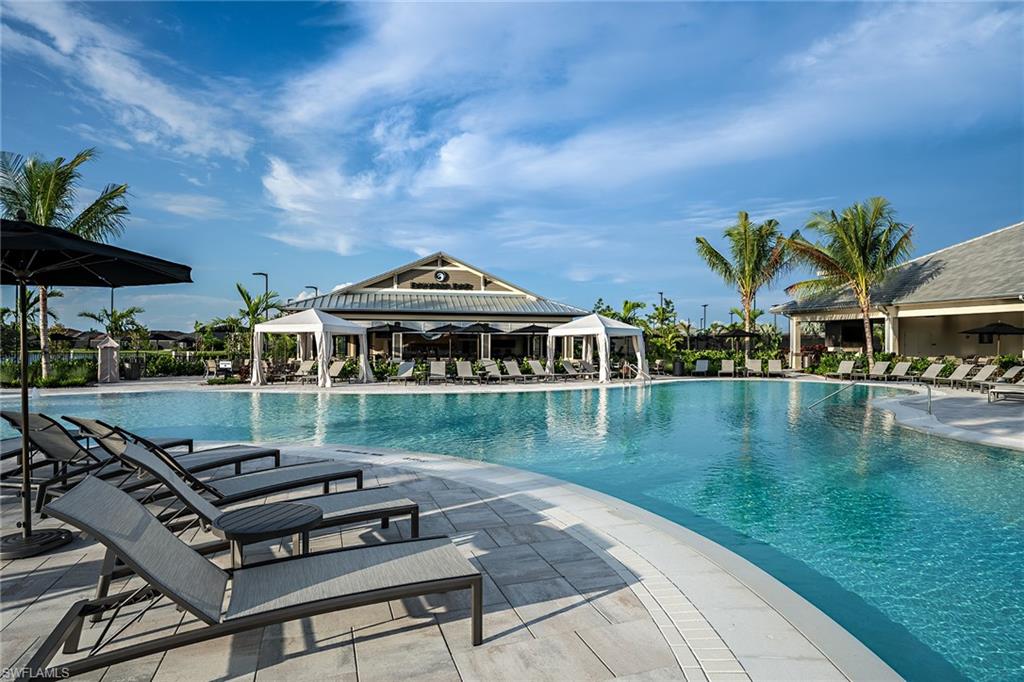 15323 Lucerna ST # 104, NAPLES Unit: 104