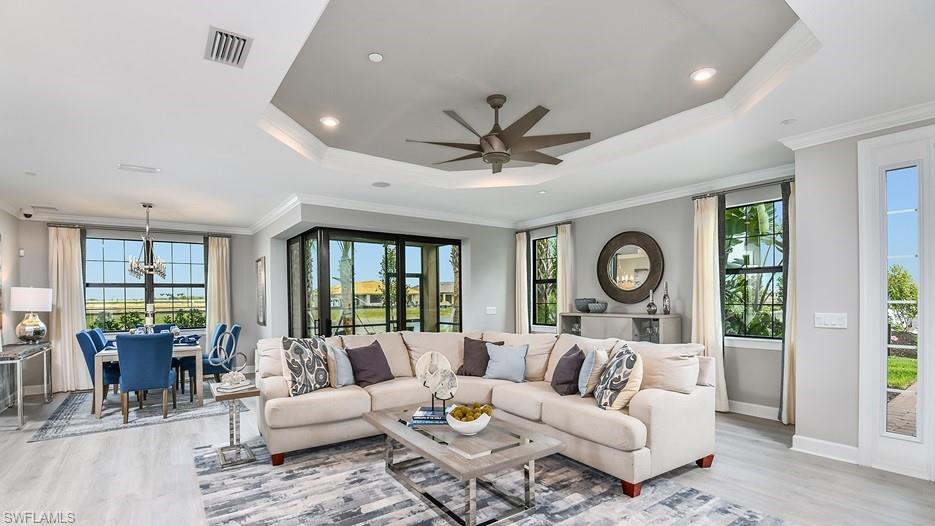 15323 Lucerna ST # 104, NAPLES Unit: 104