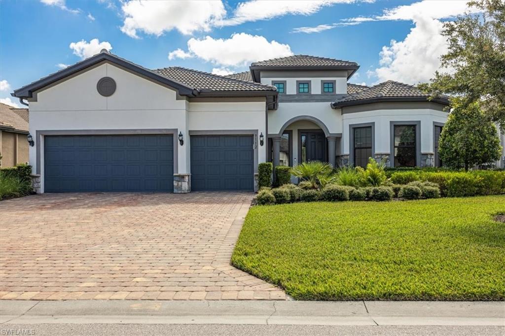 9112 Snowy Owl WAY