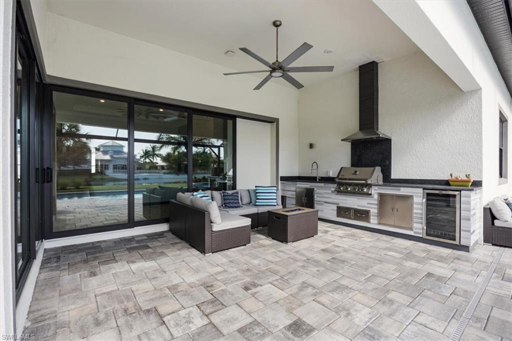9112 Snowy Owl WAY