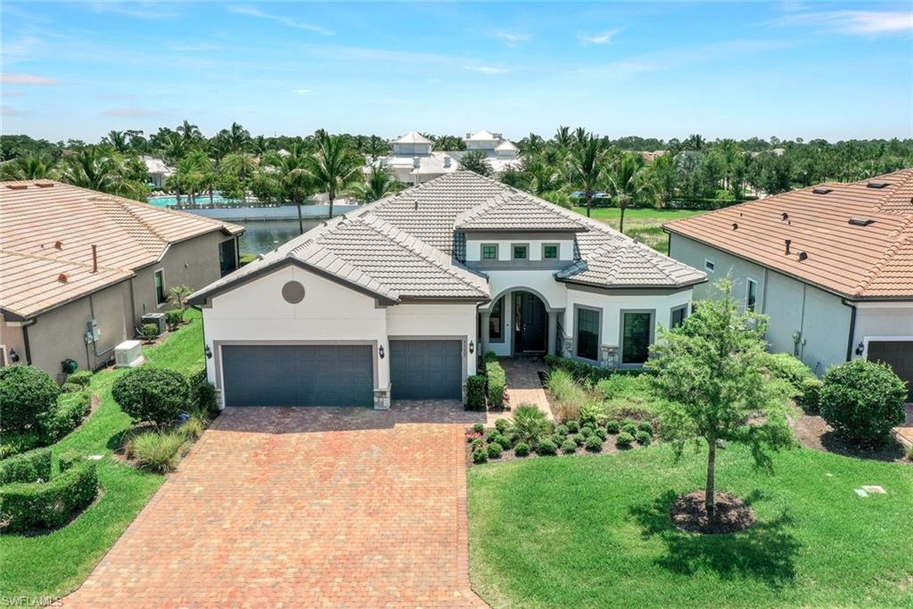9112 Snowy Owl WAY