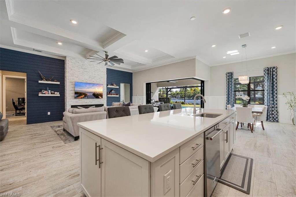 9112 Snowy Owl WAY