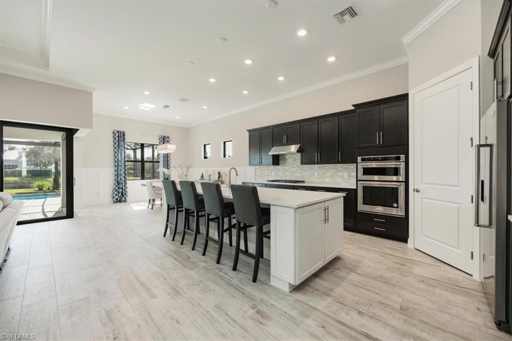 9112 Snowy Owl WAY