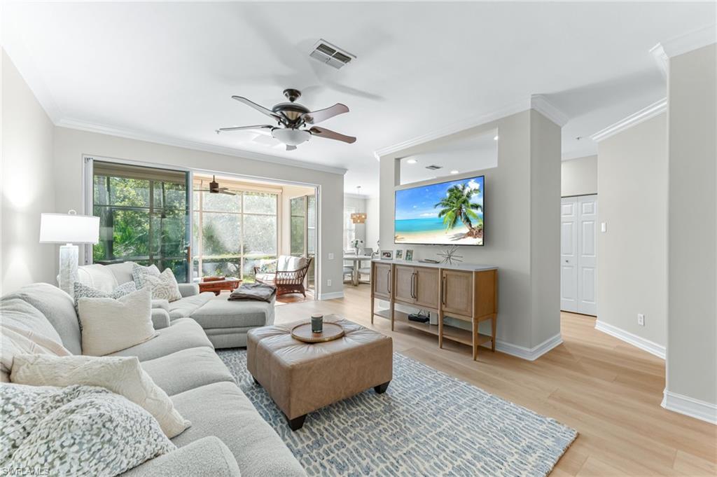 817 Carrick Bend CIR 102