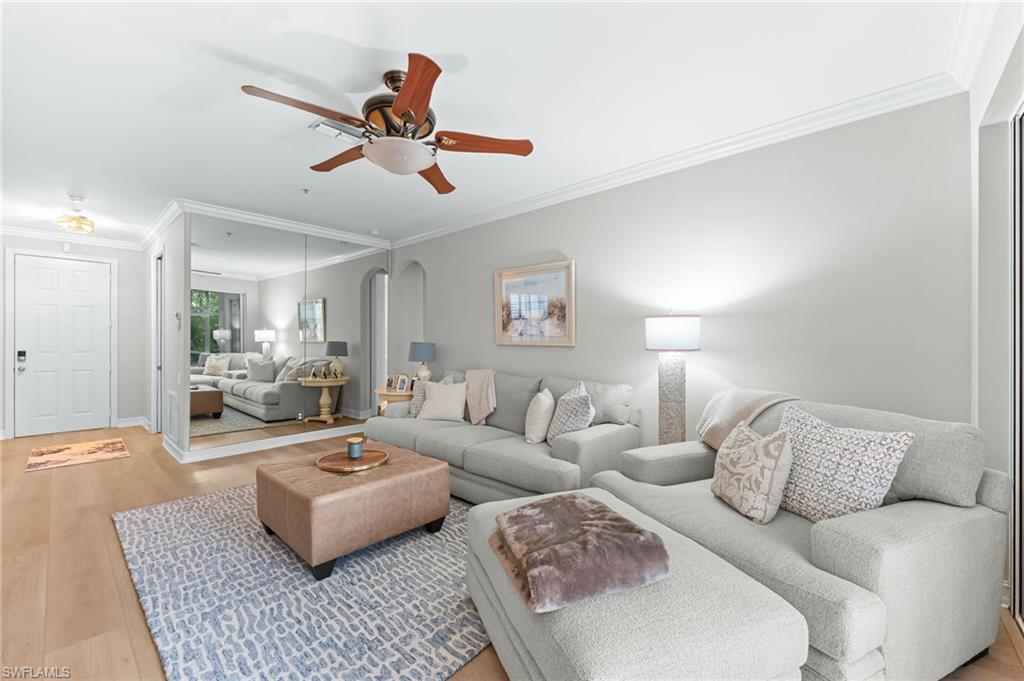 817 Carrick Bend CIR 102