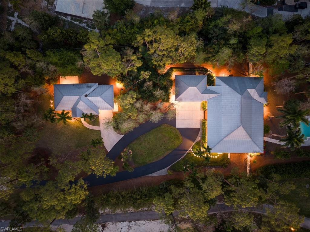 5660 English Oaks LN