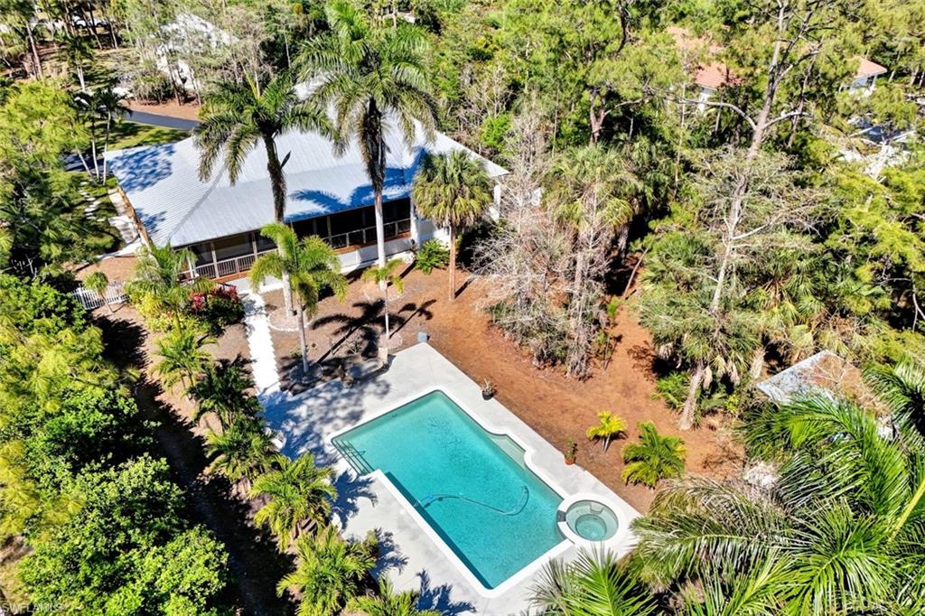 5660 English Oaks LN