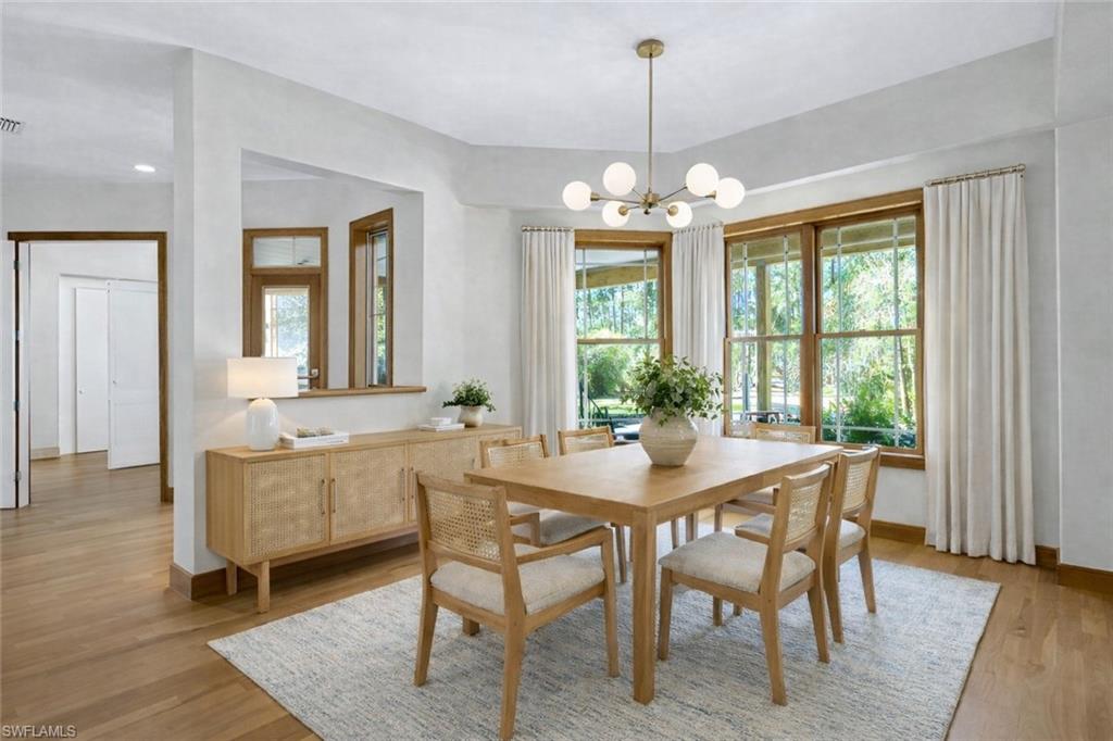 5660 English Oaks LN