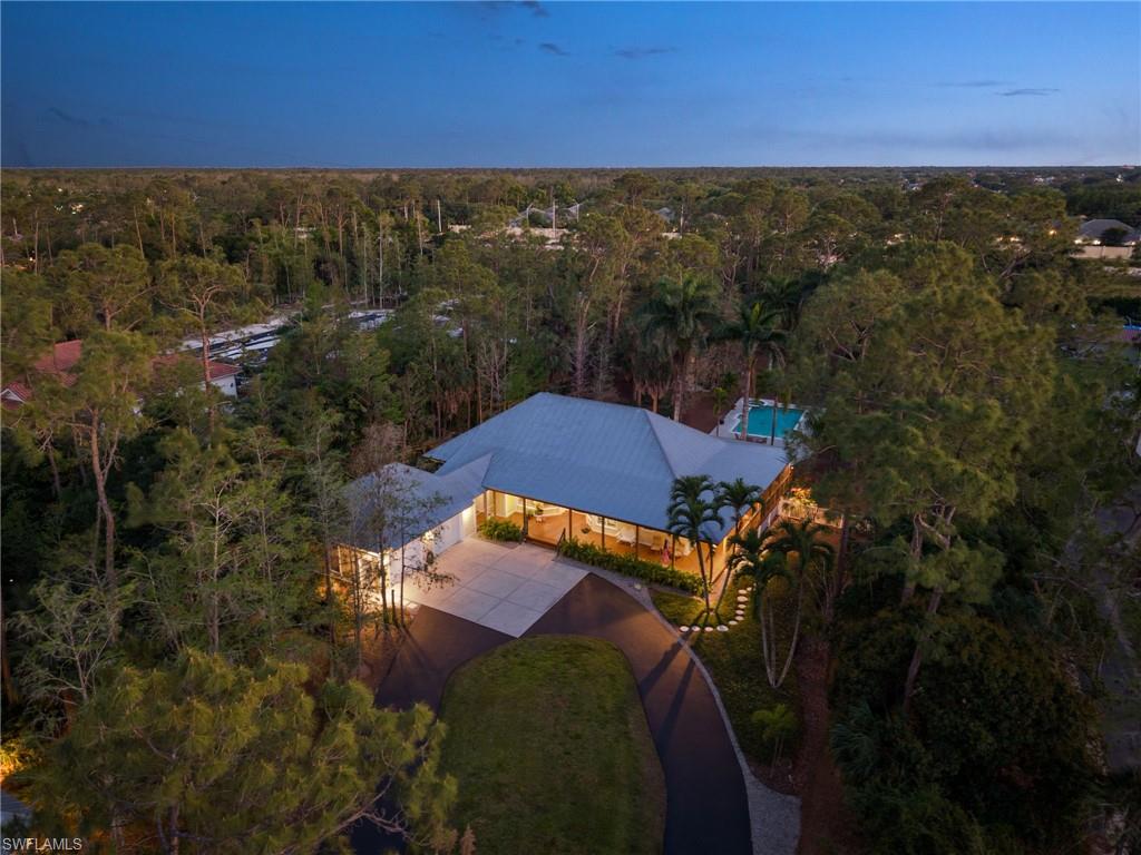 5660 English Oaks LN