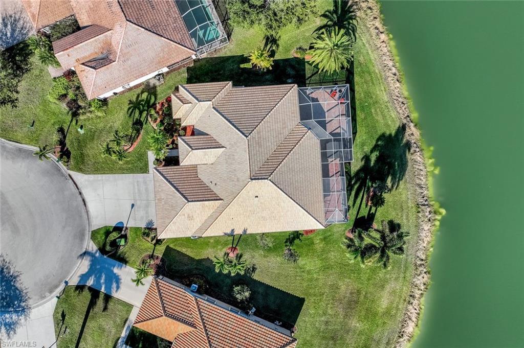 598 Grand Rapids BLVD