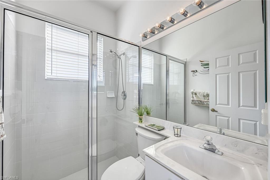 598 Grand Rapids BLVD