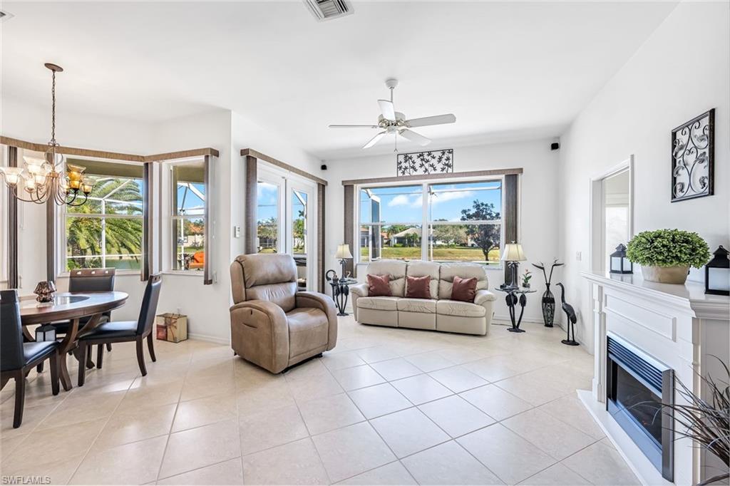 598 Grand Rapids BLVD