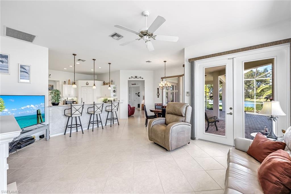 598 Grand Rapids BLVD