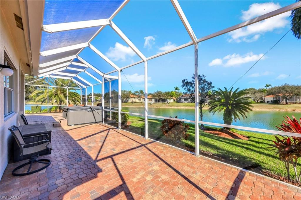 598 Grand Rapids BLVD