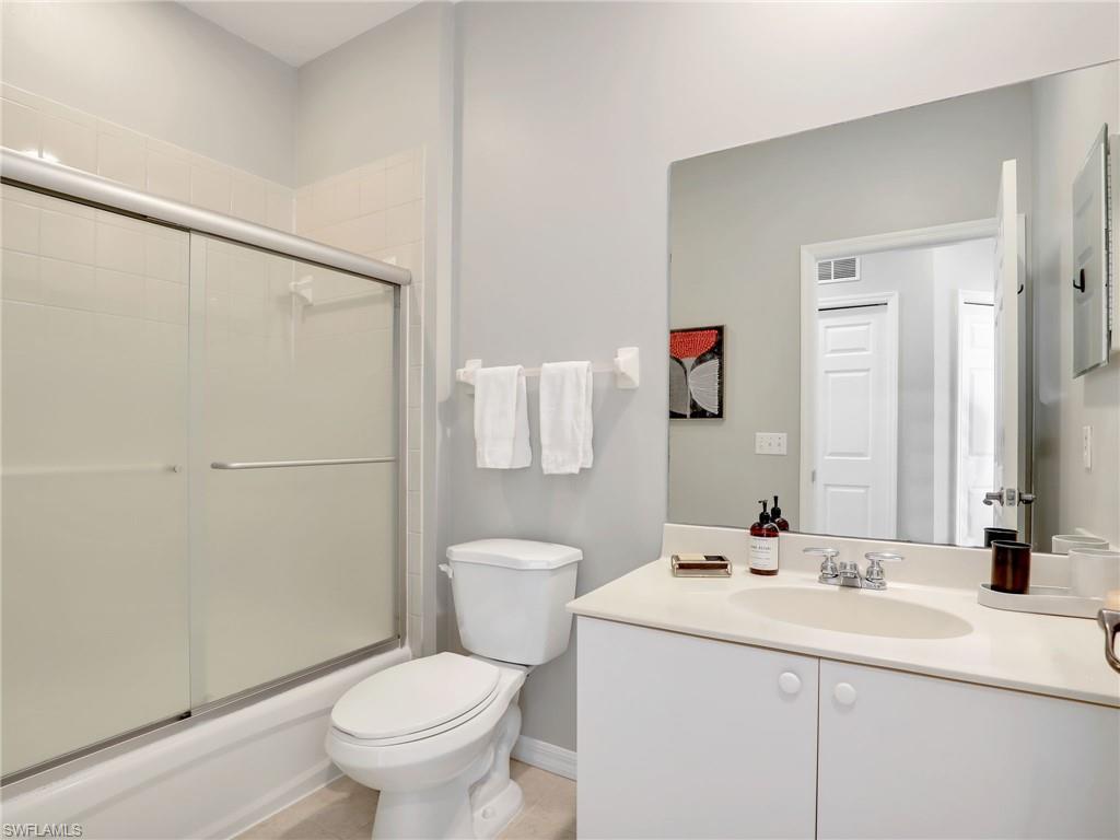 3289 Lindsey LN 2
