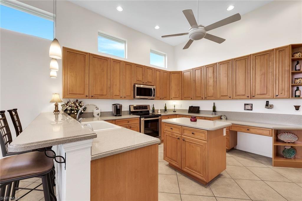 3201 Brookeview CT