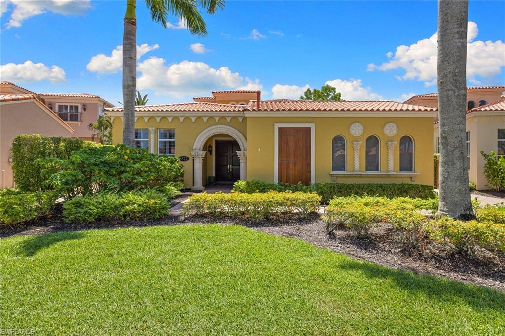 8572 Bellagio DR