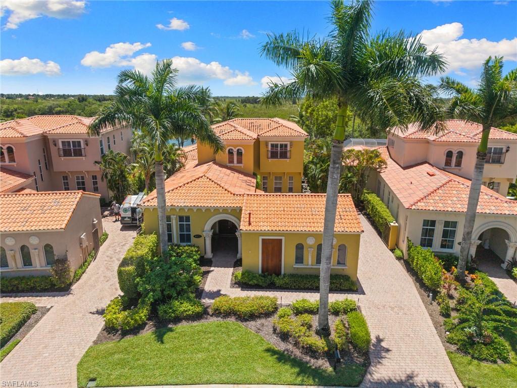 8572 Bellagio DR