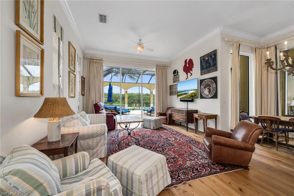 8572 Bellagio DR