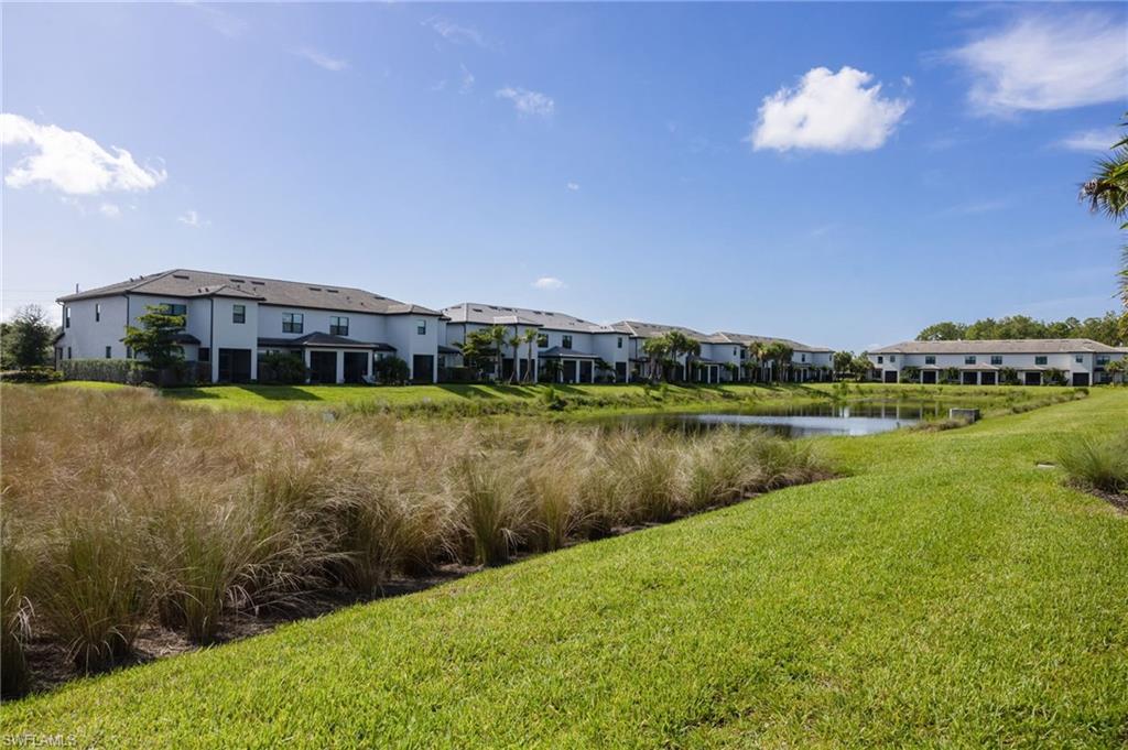 4295 Sonoma Oaks CIR