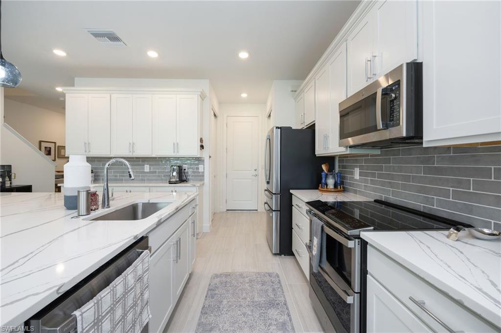 4295 Sonoma Oaks CIR