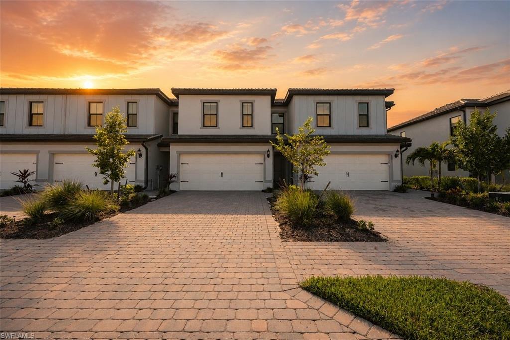 4295 Sonoma Oaks CIR