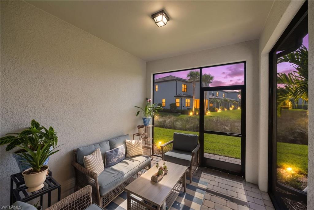 4295 Sonoma Oaks CIR