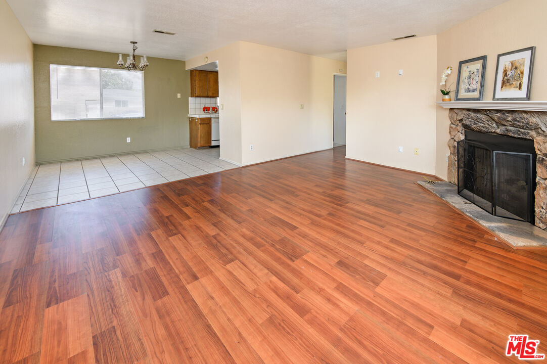 4445 W 135th St Unit: B