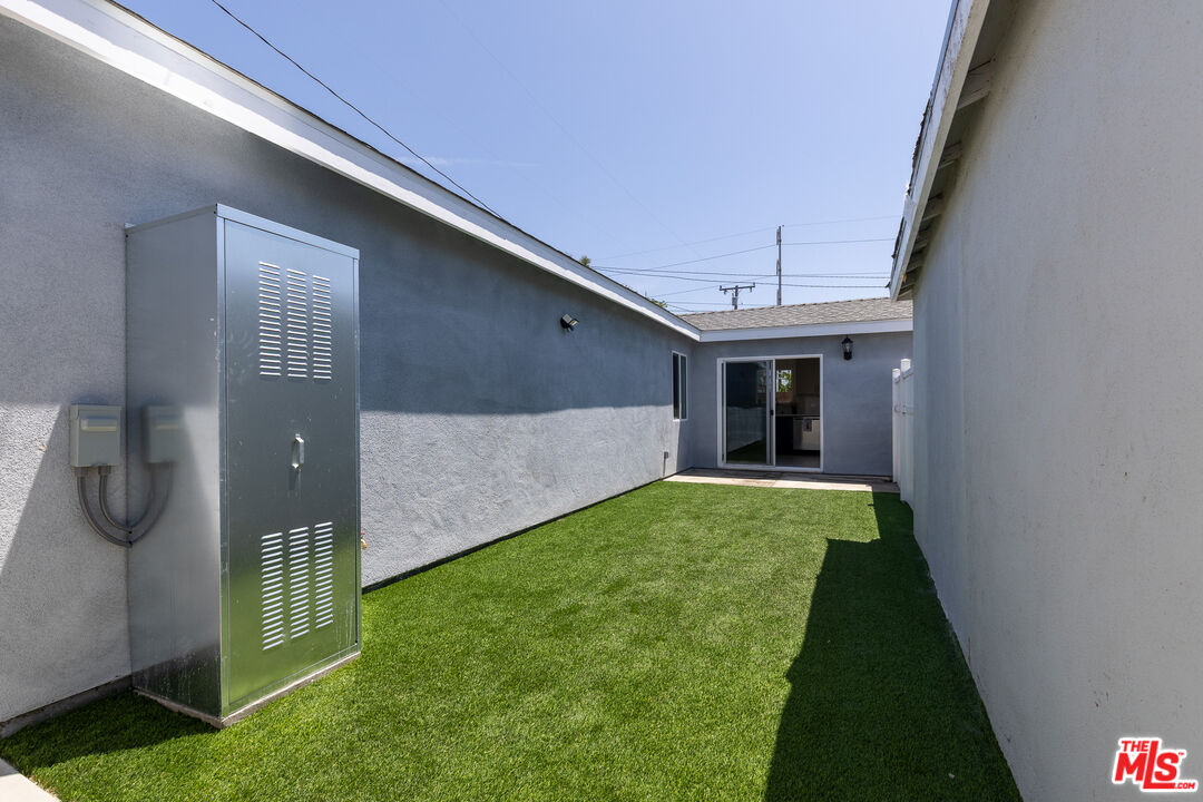 5123 W 130th St Unit: 5125