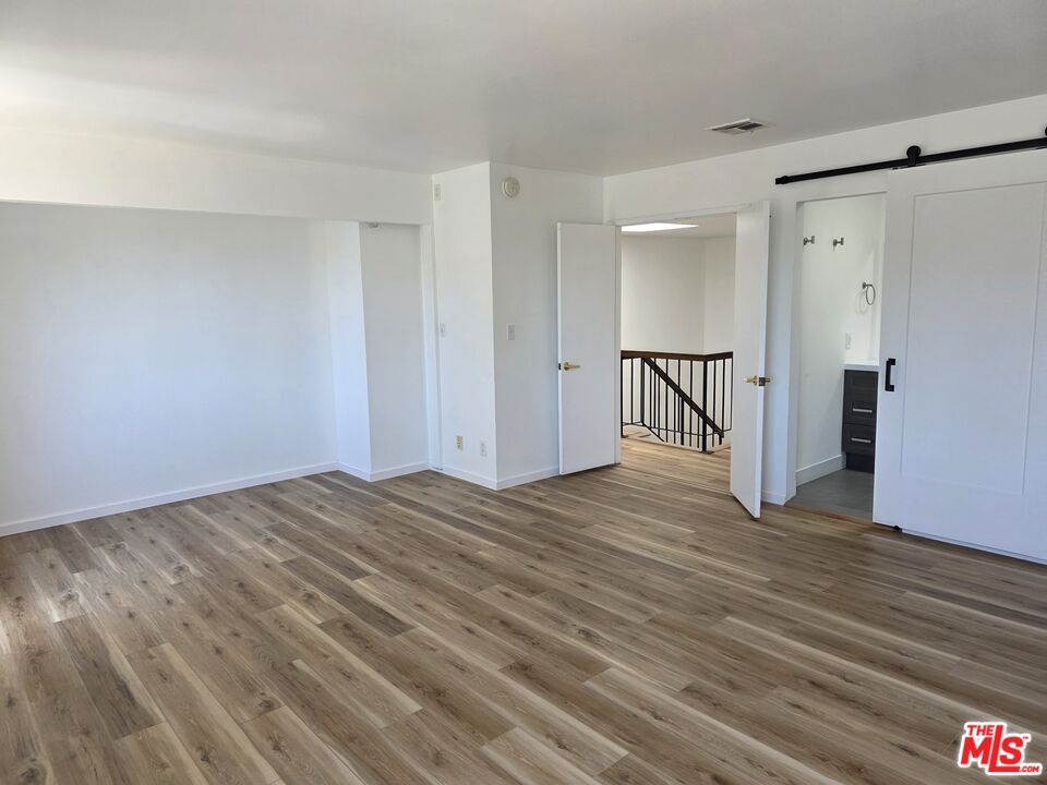 4365 Mclaughlin Ave Unit: 22