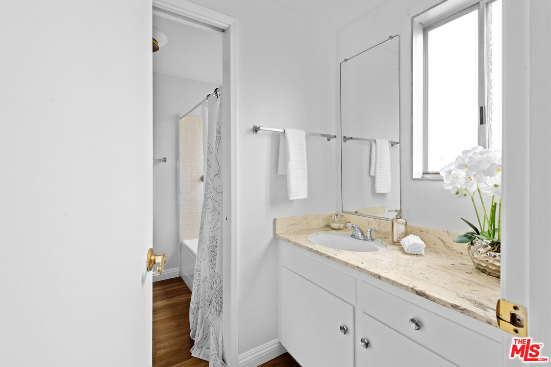 23065 Nadine Cir Unit: A