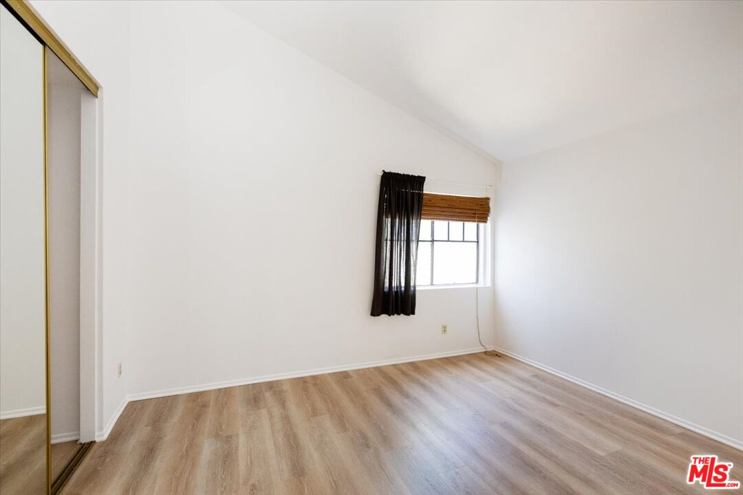 844 Magnolia Ave Unit: 14