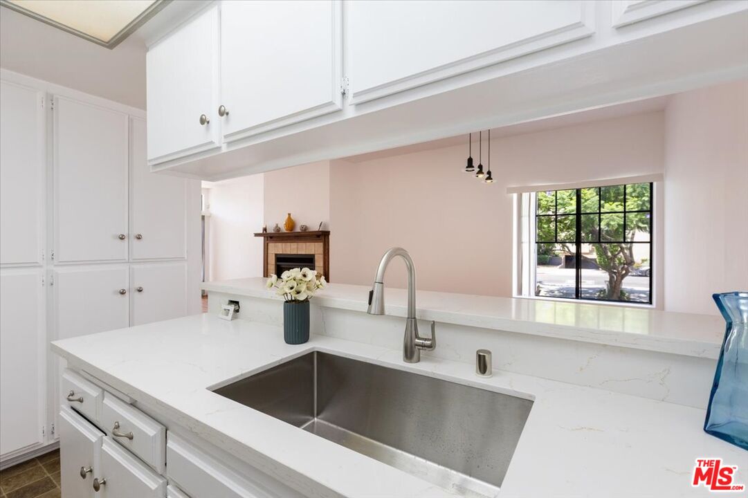 844 Magnolia Ave Unit: 14