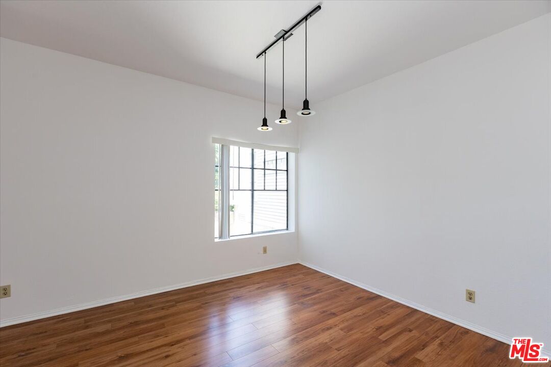 844 Magnolia Ave Unit: 14
