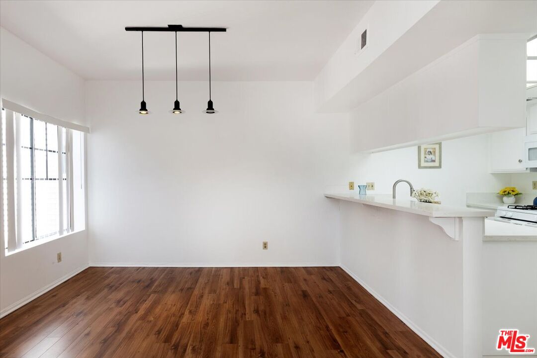 844 Magnolia Ave Unit: 14