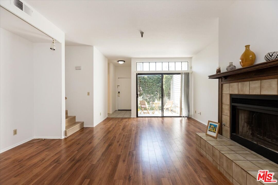 844 Magnolia Ave Unit: 14