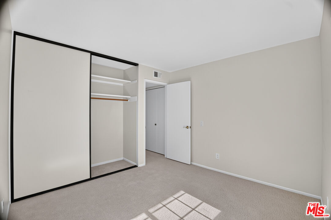 163 Greenfield