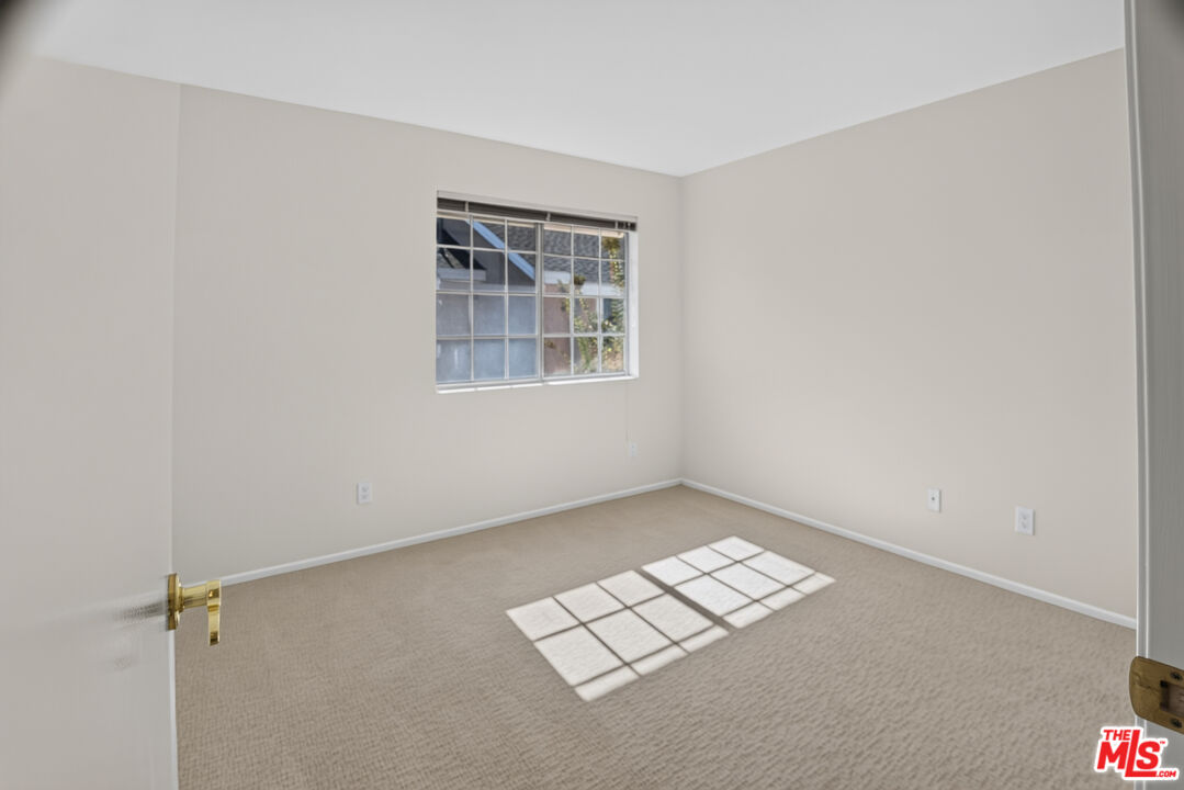 163 Greenfield