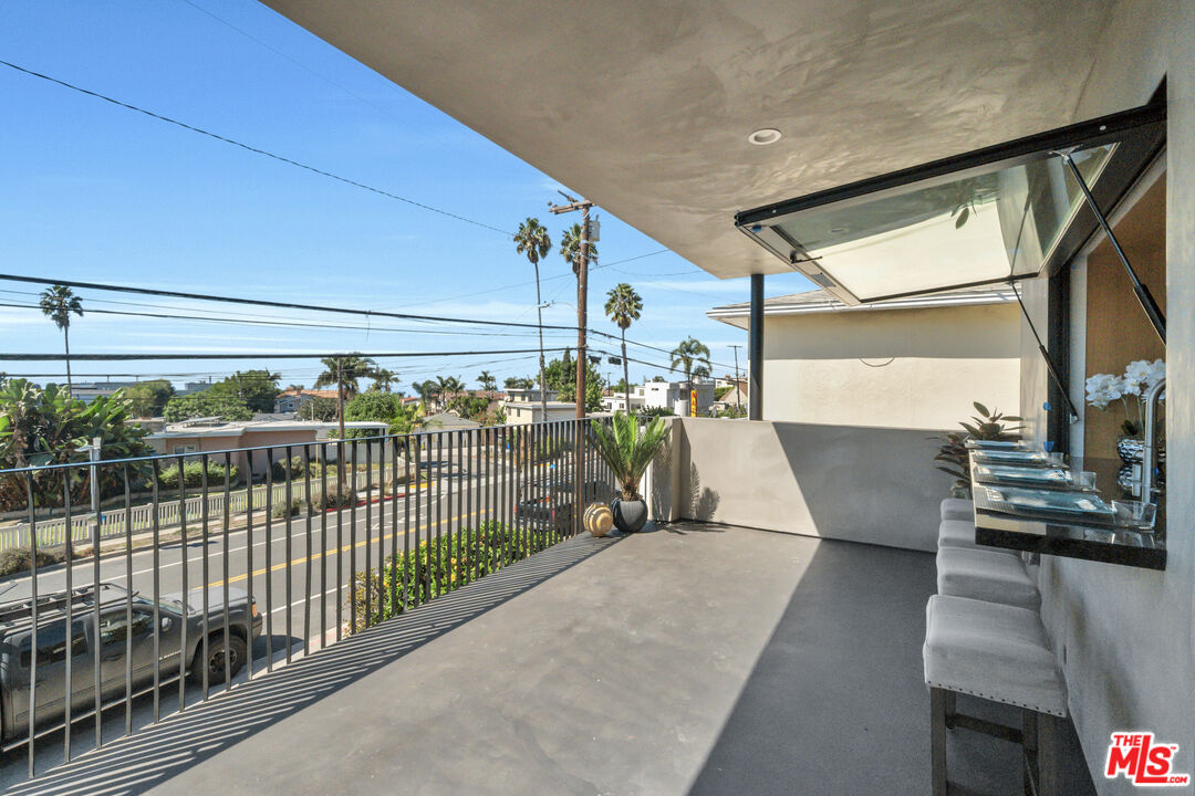 1536 Prospect Ave