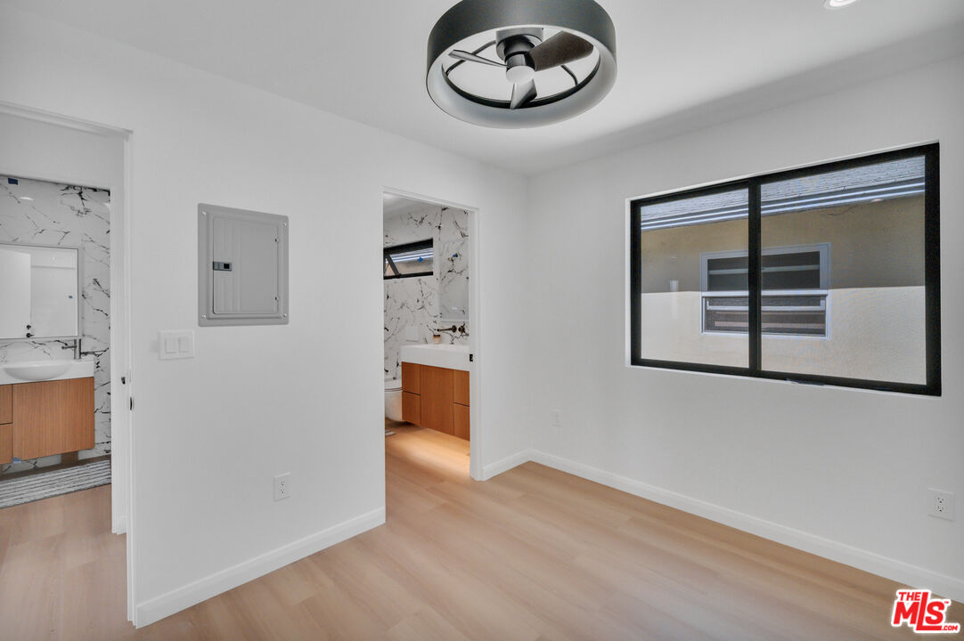 1536 Prospect Ave