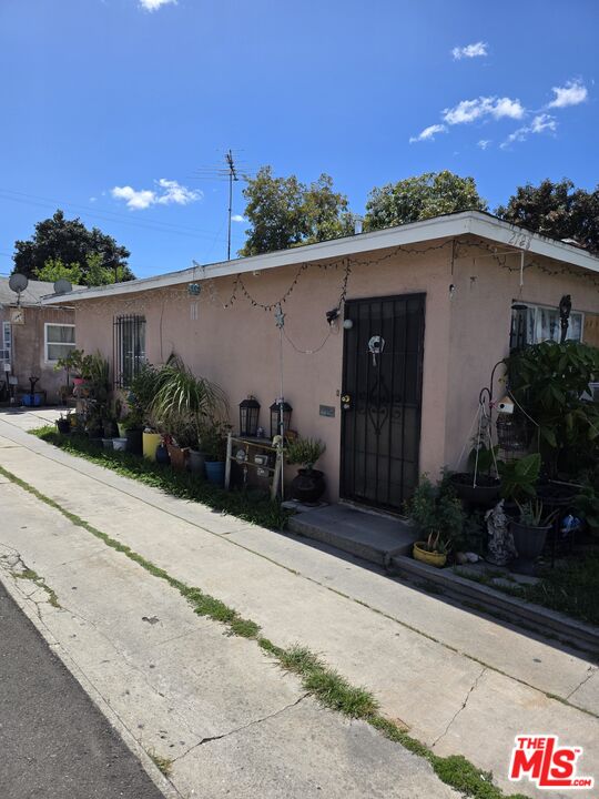 2798 Laurel Pl