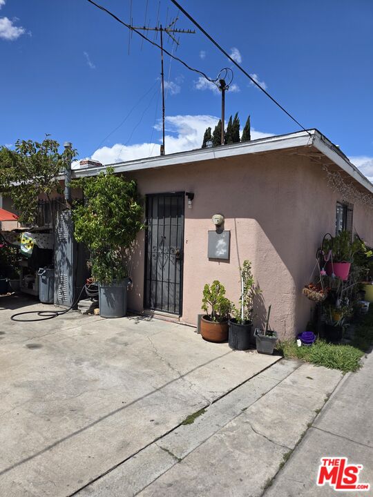 2798 Laurel Pl