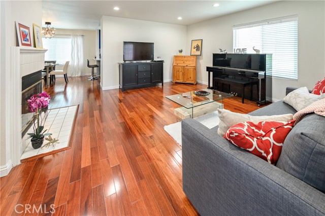 2800 Plaza Del Amo Unit: 74