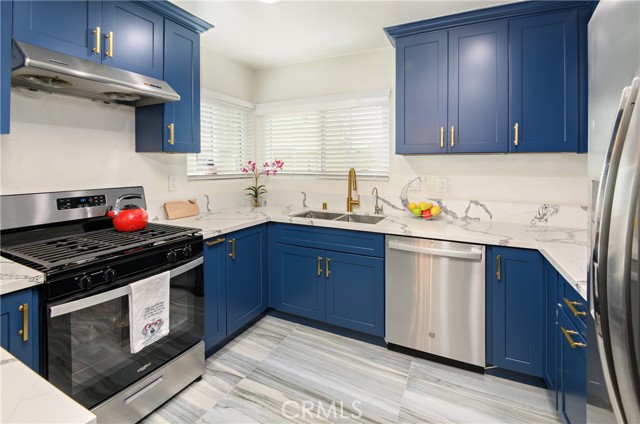 2800 Plaza Del Amo Unit: 74